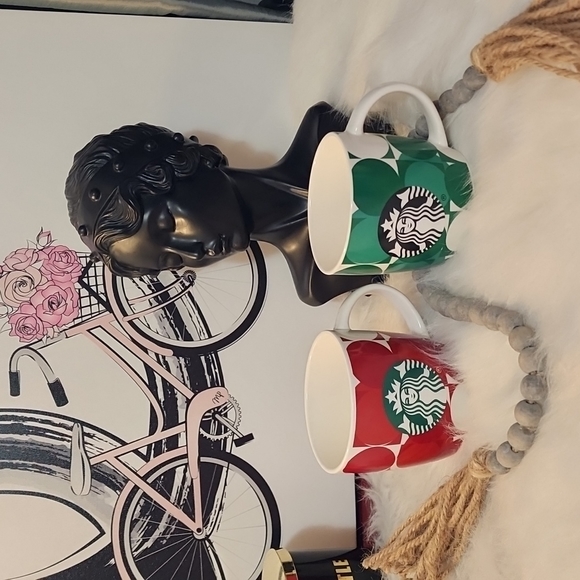Starbucks Other - NWOT Starbucks Circle Mug Set